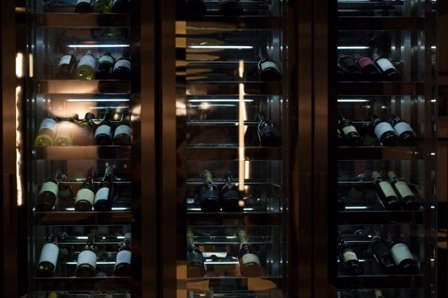 things-to-be-considered-while-thinking-of-wine-storage